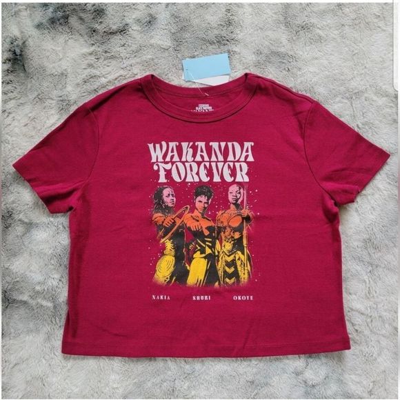 Wukanda Forever Burgundy Graphic Short Sleeve Crop Tee NWT Women's Sz. Medium - Picture 5 of 5